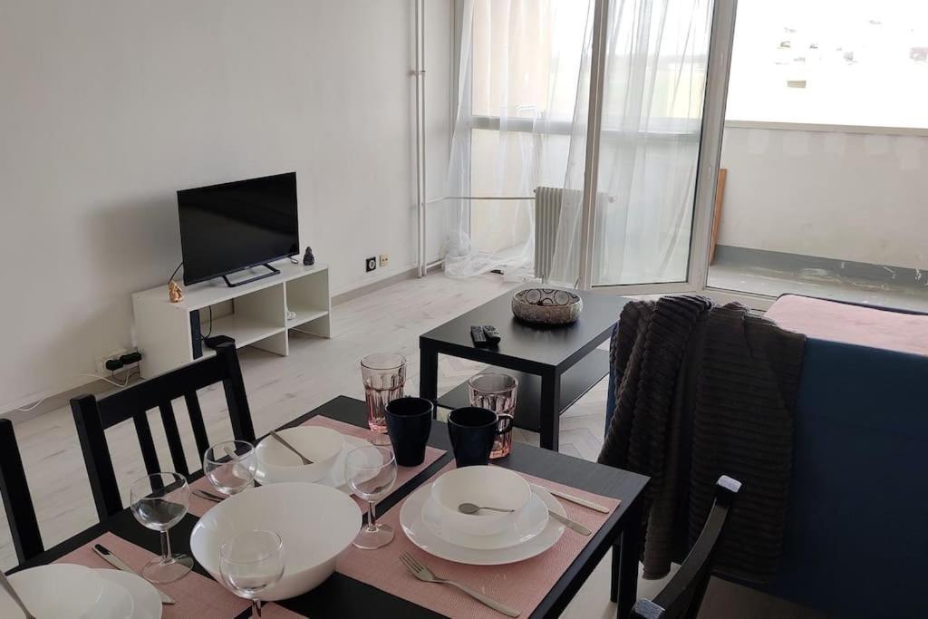 Charmant Appartement Proche Melun Centre Ville 외부 사진